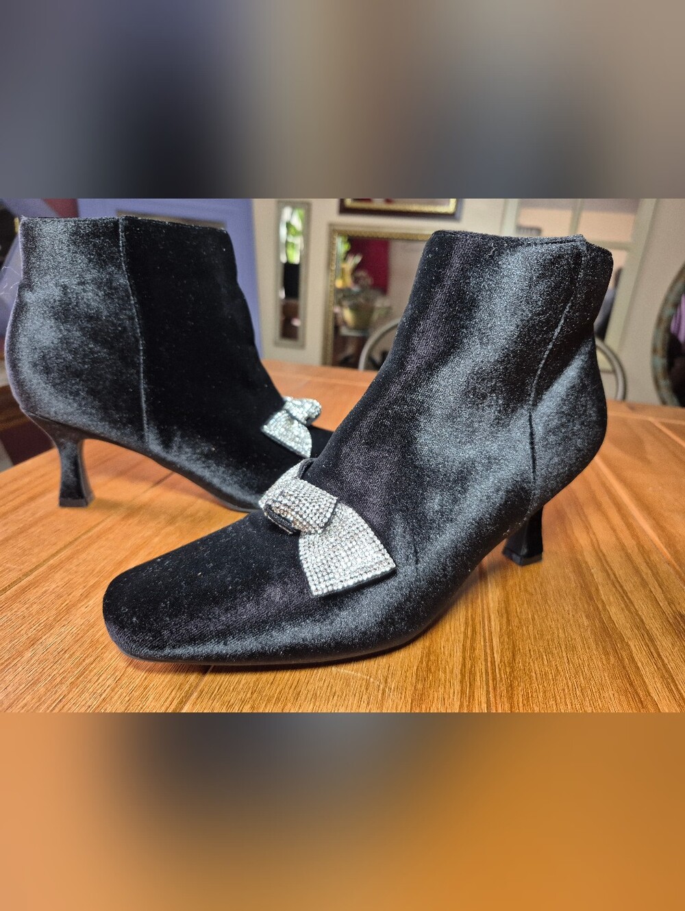 Comfort est 1946 Kitten Heel Velvet Booties With Rhinestone Bow - Size 9